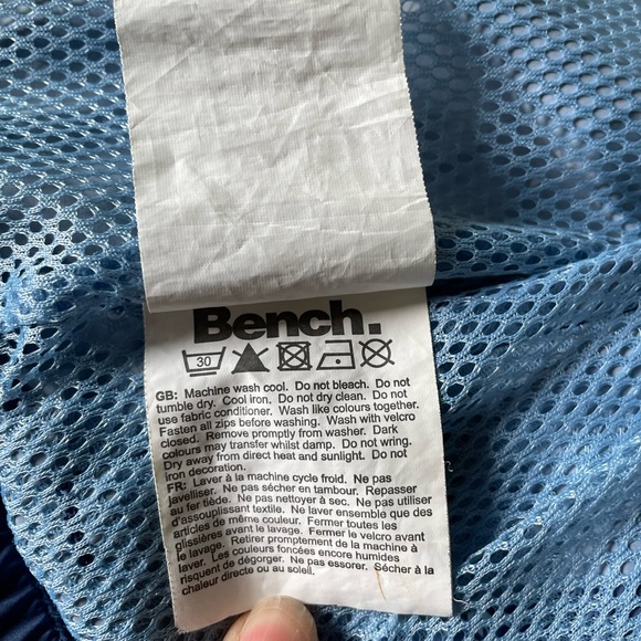 Bench light weight nylon jacket Sz S/ US 6/ EU 38 - Picture 7 of 15